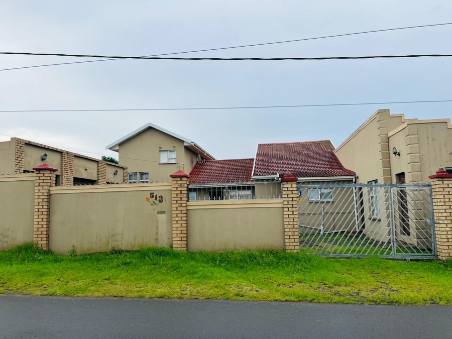 4 Bedroom Property for Sale in Mdantsane Nu 17 Eastern Cape